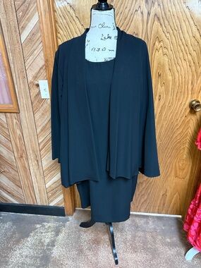 POSITIVE INFLUENCE Women’s Petite 18 Classic Black Two-Piece Dress Set